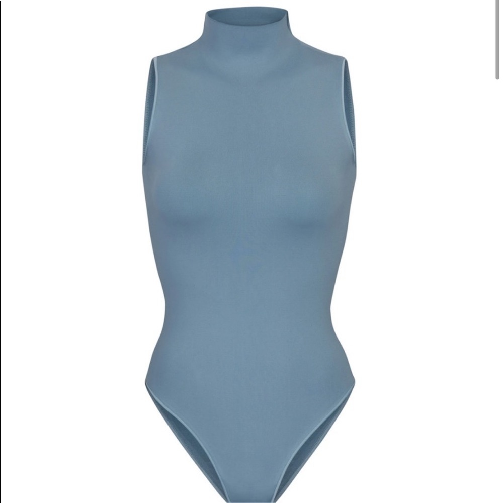 SKIMS Essential Mock Neck Sleeveless Bodysuit NWOT L/XL